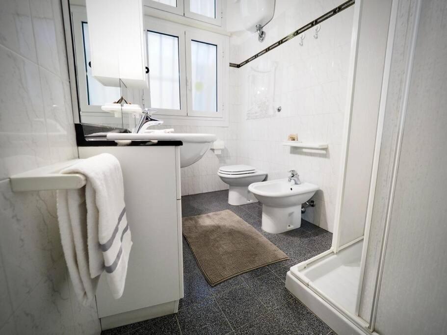 Dimora Sarzano Acquario - Genovabnb It Appartement Buitenkant foto