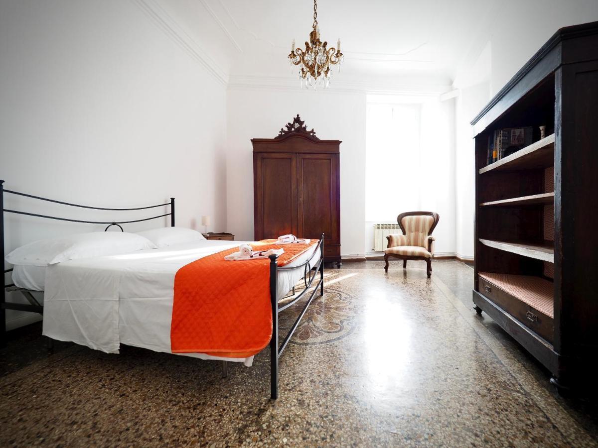 Dimora Sarzano Acquario - Genovabnb It Appartement Buitenkant foto